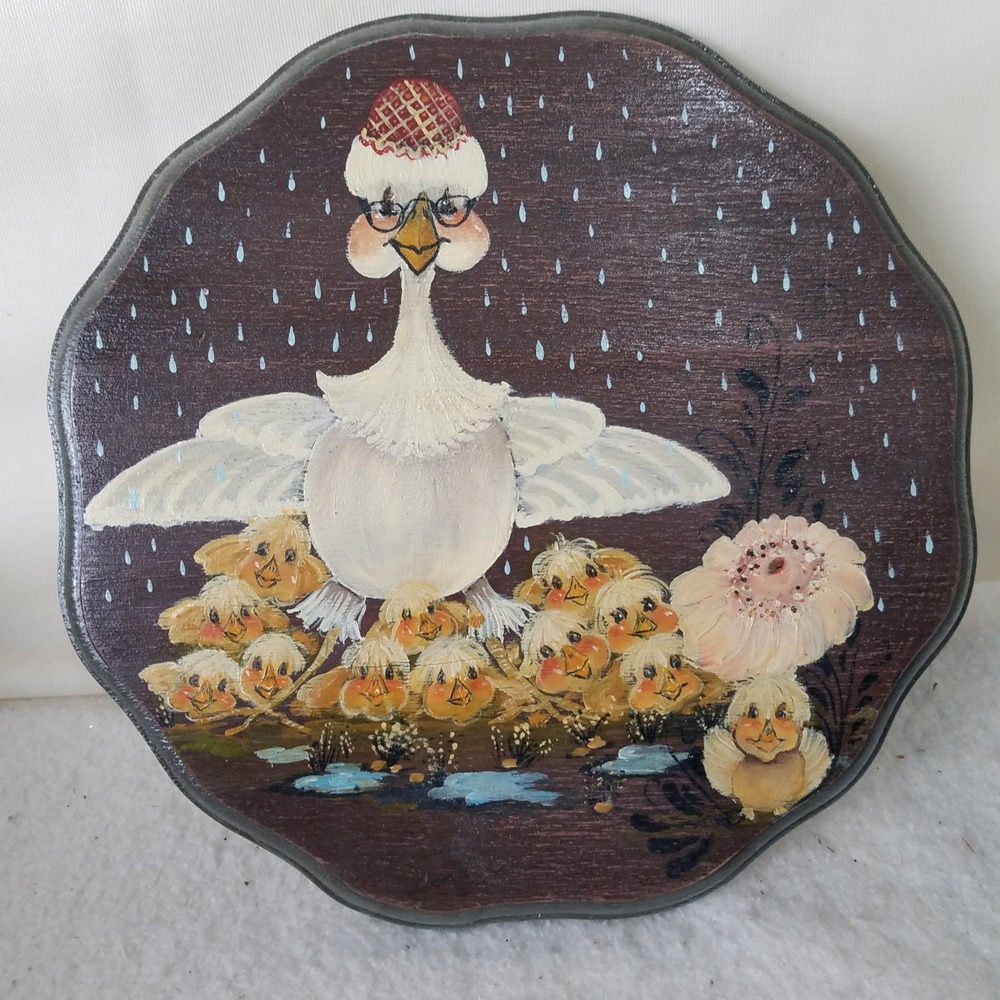 Folk Art Wood Wall Hanging Mother Goose and Chicks in Rain‎ Vintage